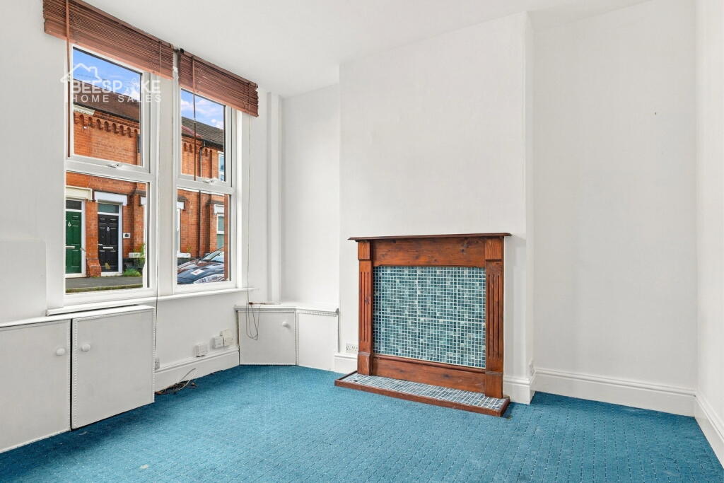 House in Nottingham, Sherwood - View 4