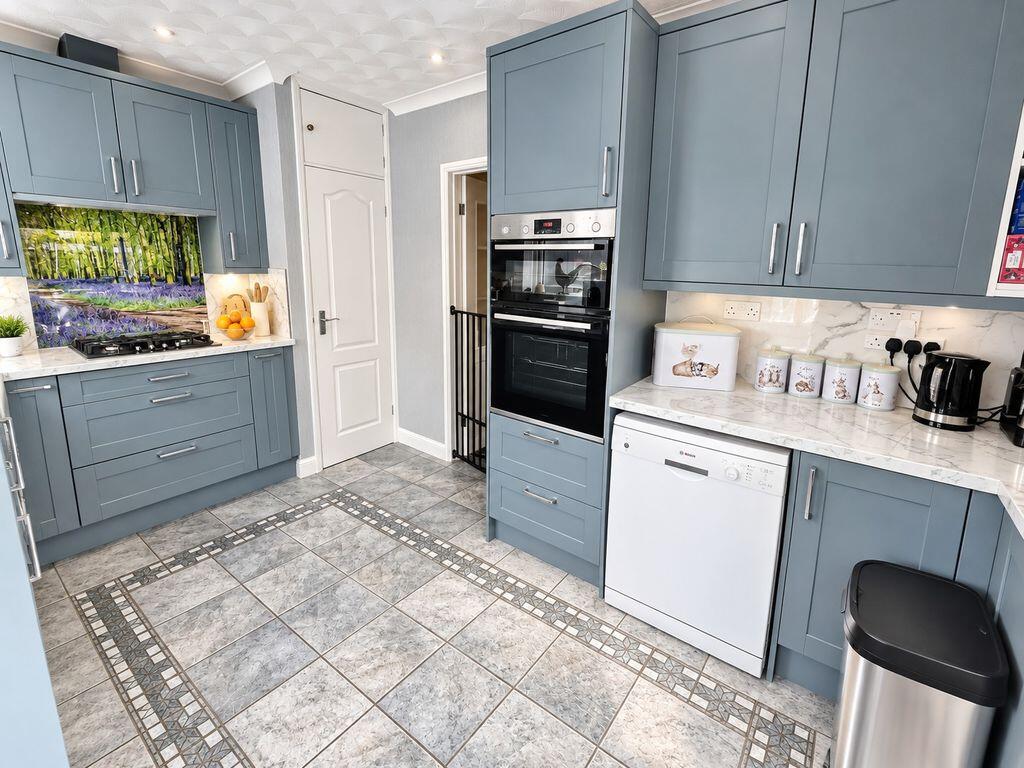 Hawthorn Crescent, Bradwell photo 4