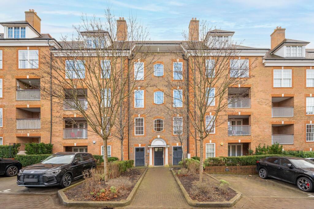 Main image of property: Ashridge Close, Finchley, London, N3
