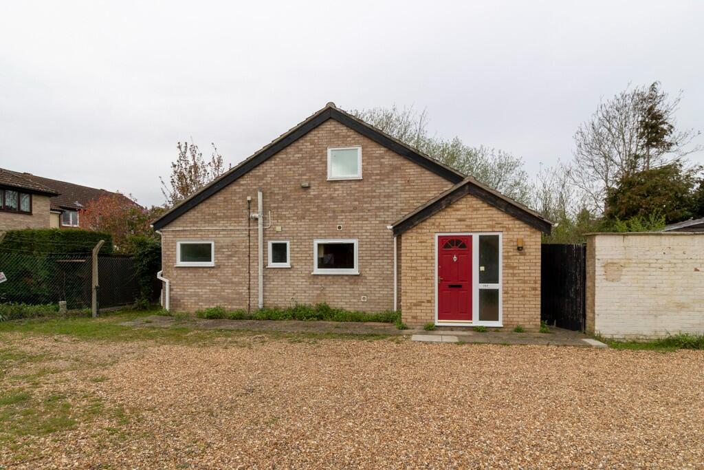 Main image of property: Cherry Hinton Road, Cambridge, Cambridgeshire, CB1