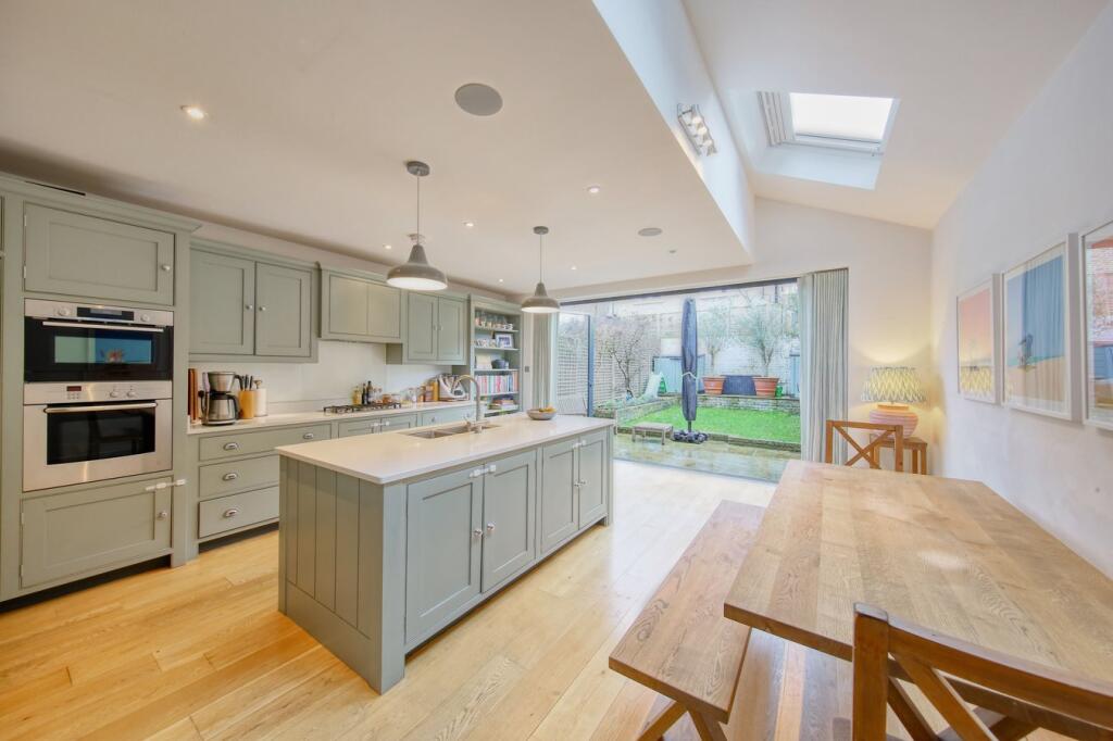 Main image of property: Calbourne Road, London, SW12
