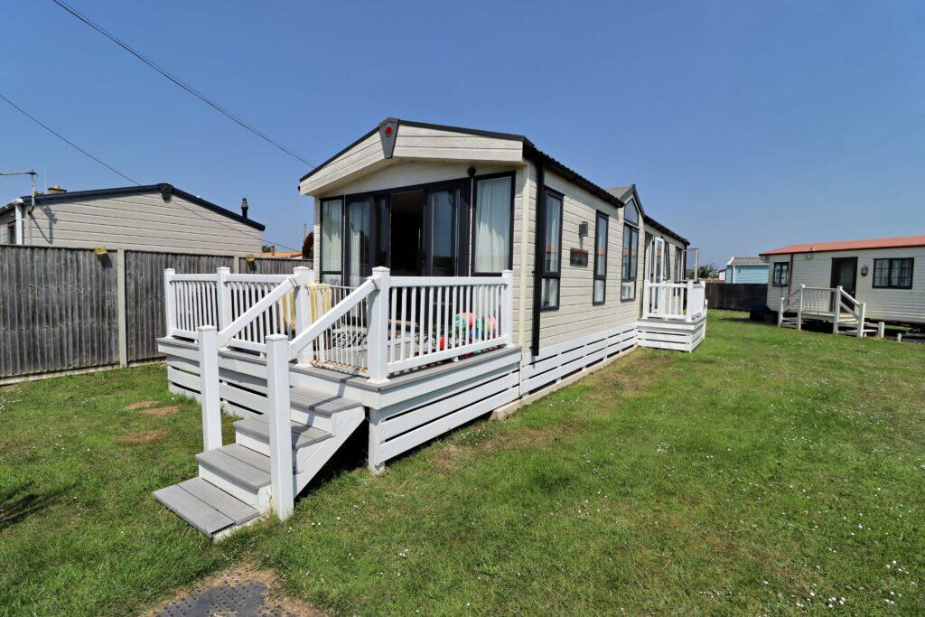 Haven Road, Hayling Island - View 2