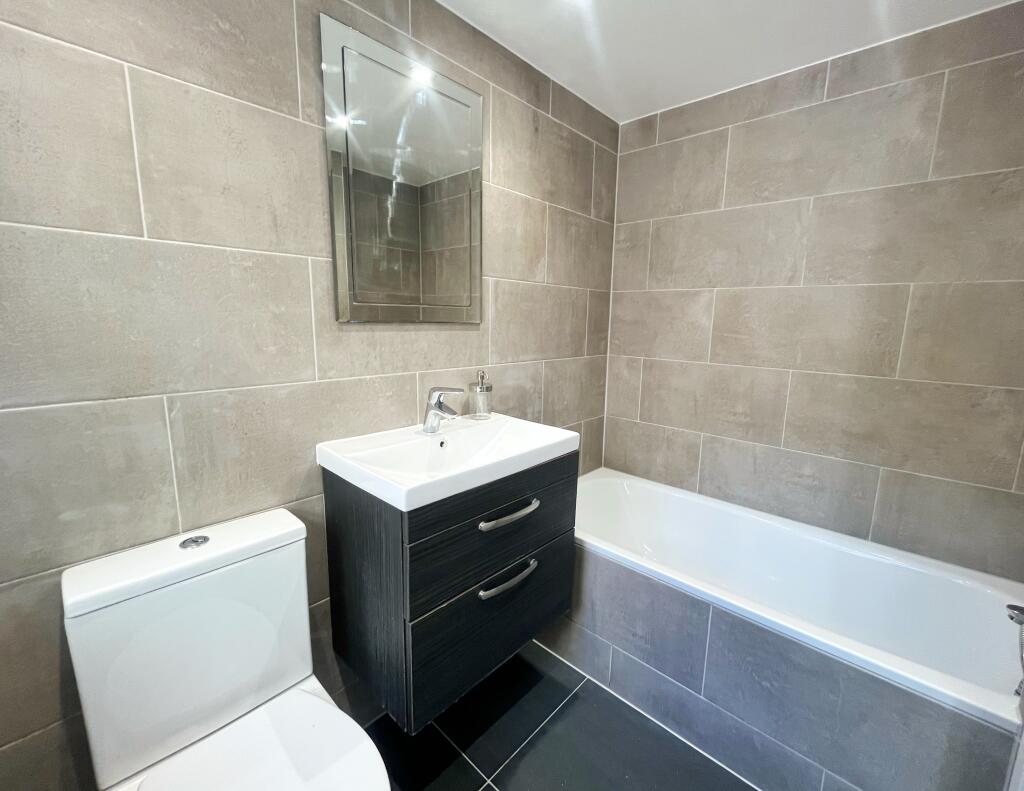 2 bedroom house for rent