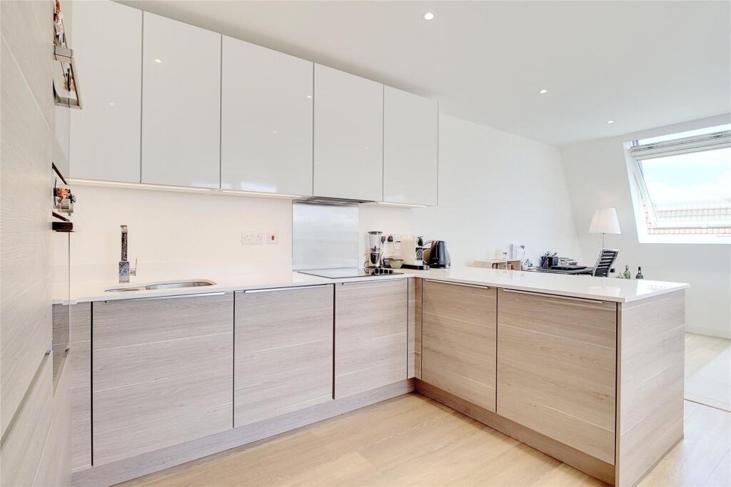Apartment in London - View 4