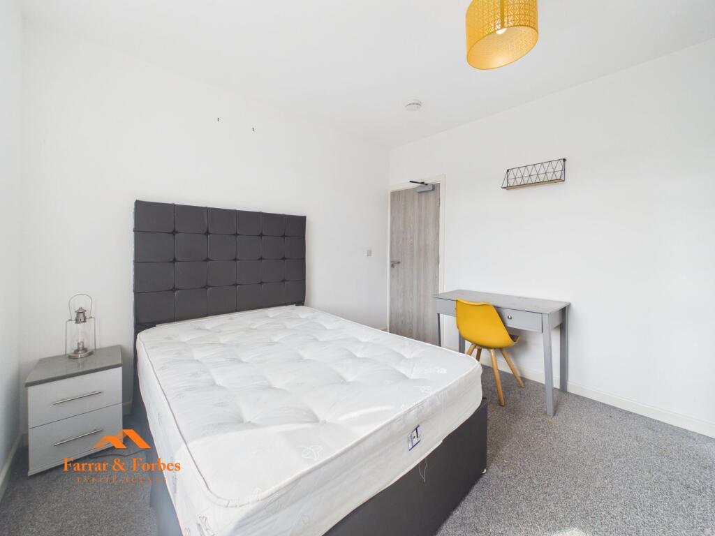 House in Pendle, Lidgett, Colne - More