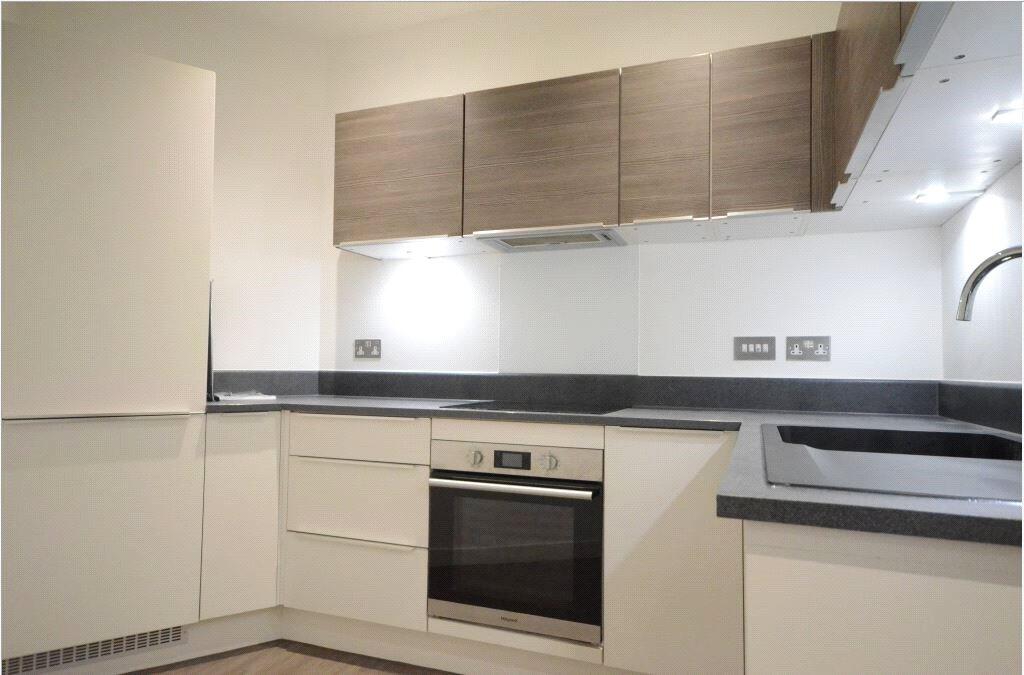 Apartment in Reading - View 2
