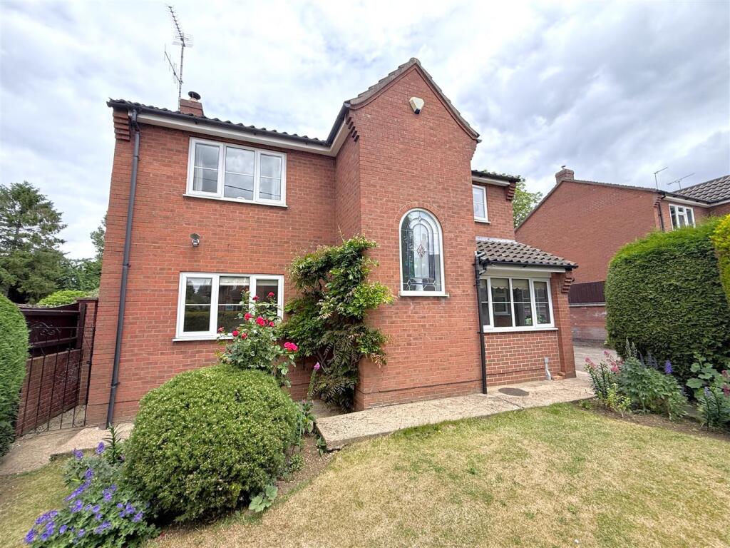 Main image of property: Woolsthorpe By Belvoir