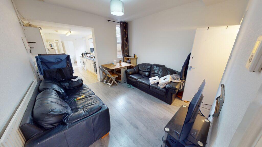 Main image of property: Newton Grove, Dartmouth Road, Selly Oak, Birmingham, B29 6ED