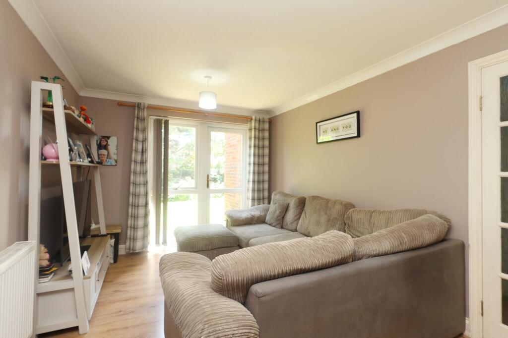 Apartment in Wealden, Polegate - View 3
