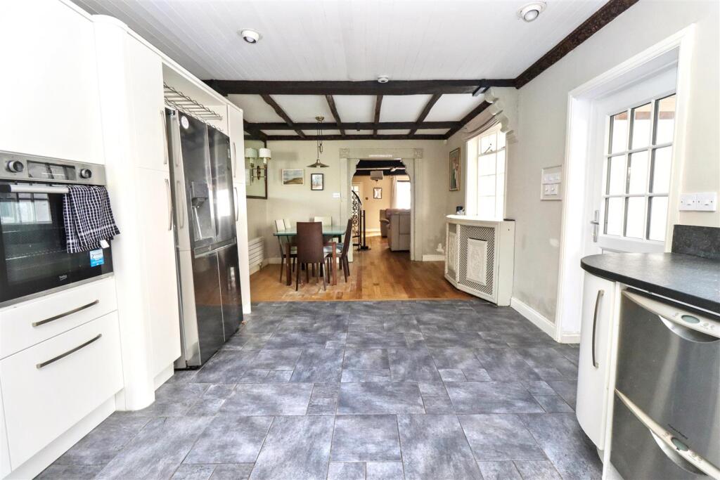 House in Canterbury - View 5