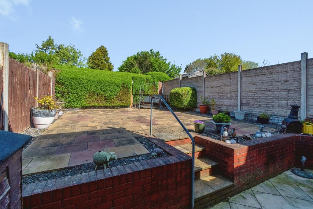 House in Cannock Chase, Pye Green, Hednesford - View 4