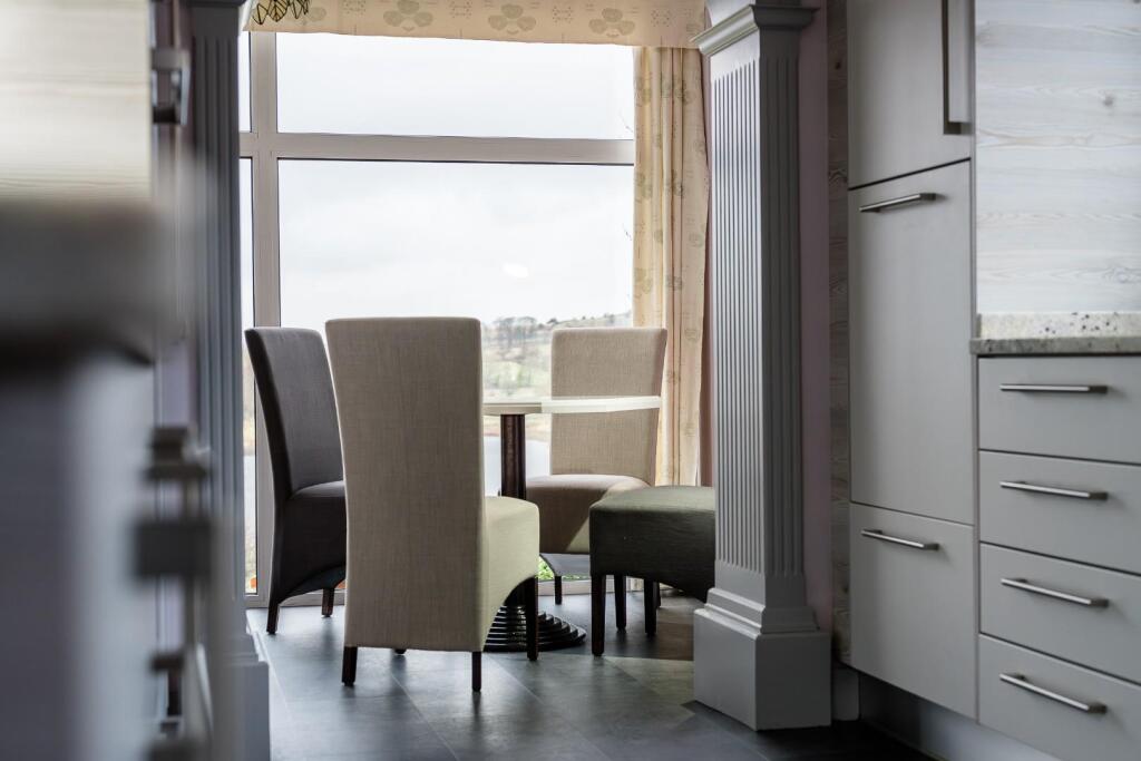 Additional image 11 of Manor Road, Colne