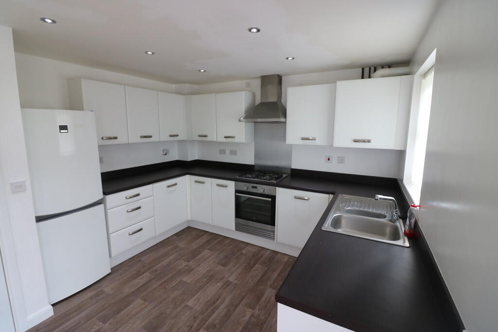 House in Hull, Grey Legs, Kingswood - View 4