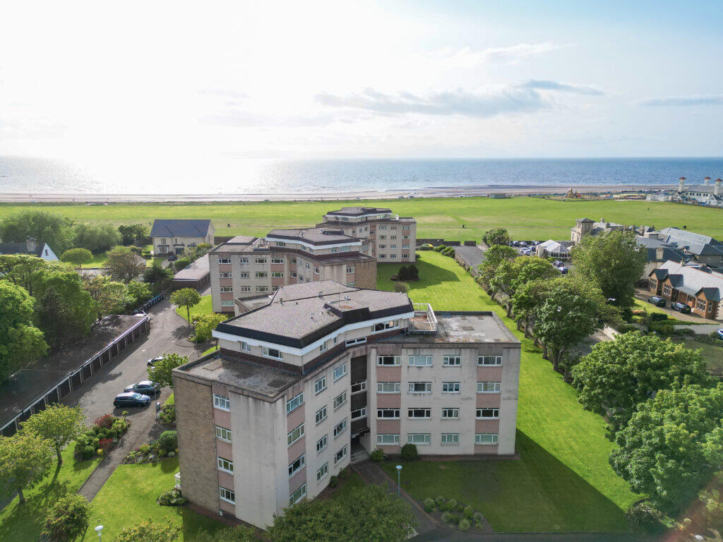 4-bed flat on The Penthouse, 49 Fairfield Park, Ayr, KA7 2AU, £395,000