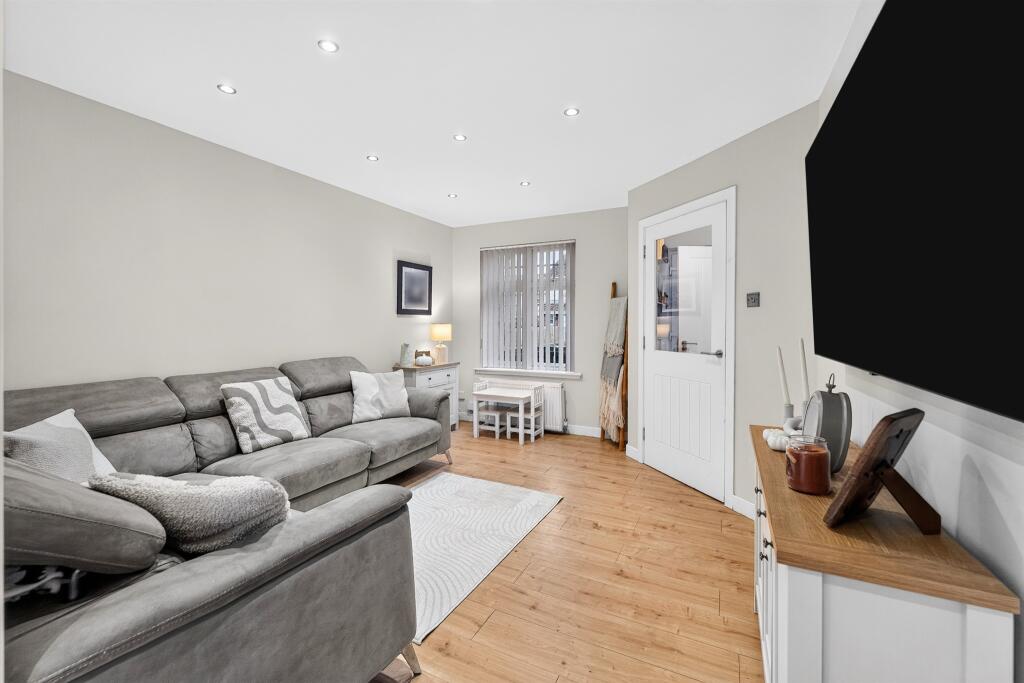 House in Kilmarnock - View 4