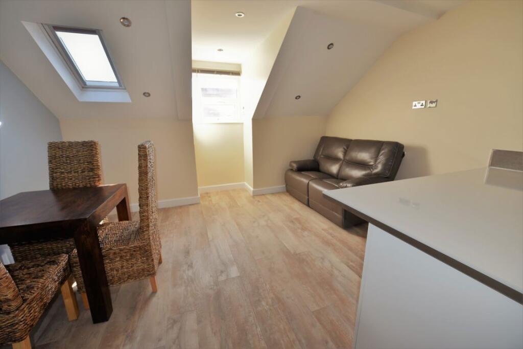 Main image of property: 16 Woodsley Road Flat 5