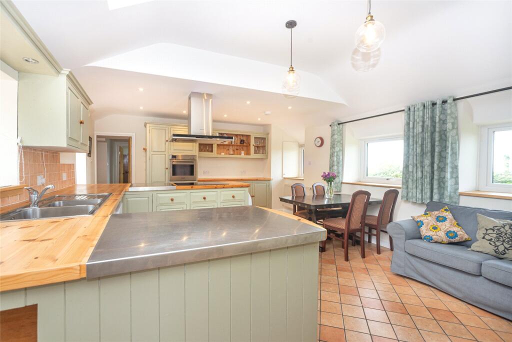 Waunfawr, Caernarfon, Gwynedd, LL55 photo 4