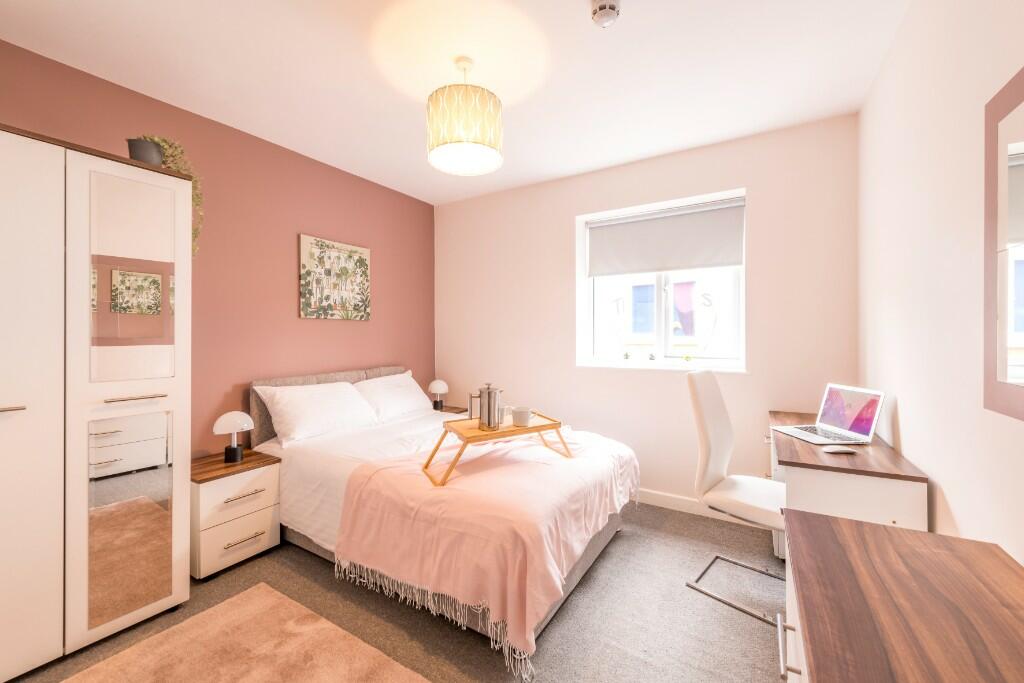 Main image of property: Filton Avenue, Bristol, BS7