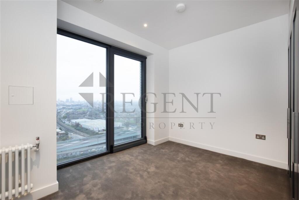 Apartment in London, London City Island, Blackwall - View 4