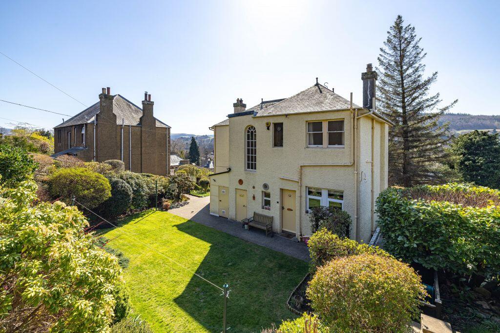 17 Melrose Road, Galashiels, TD1 2AE photo 4
