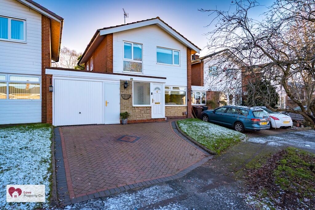 Main image of property: Thelsford Way, Solihull, B92 9NJ