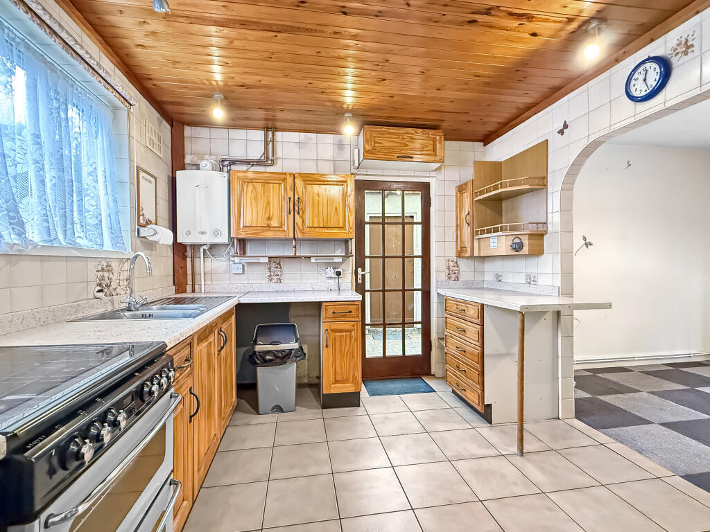House in Cambridge, Barnwell - View 4