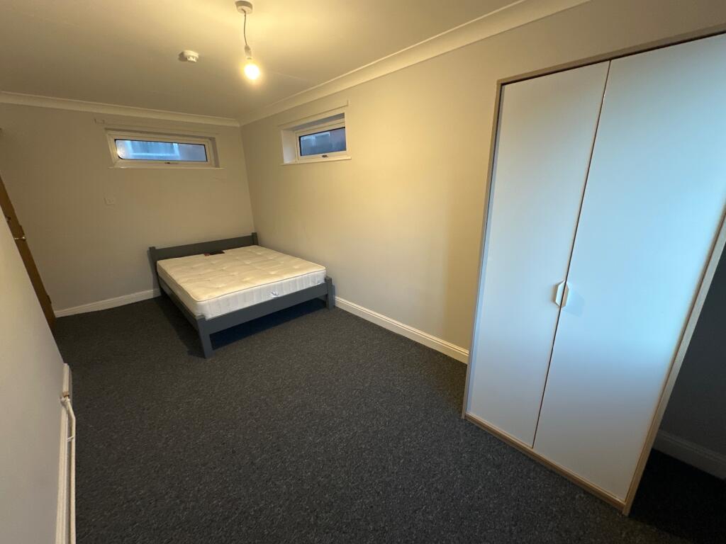 Main image of property: Room 9 Acorn House, Russell Terrace