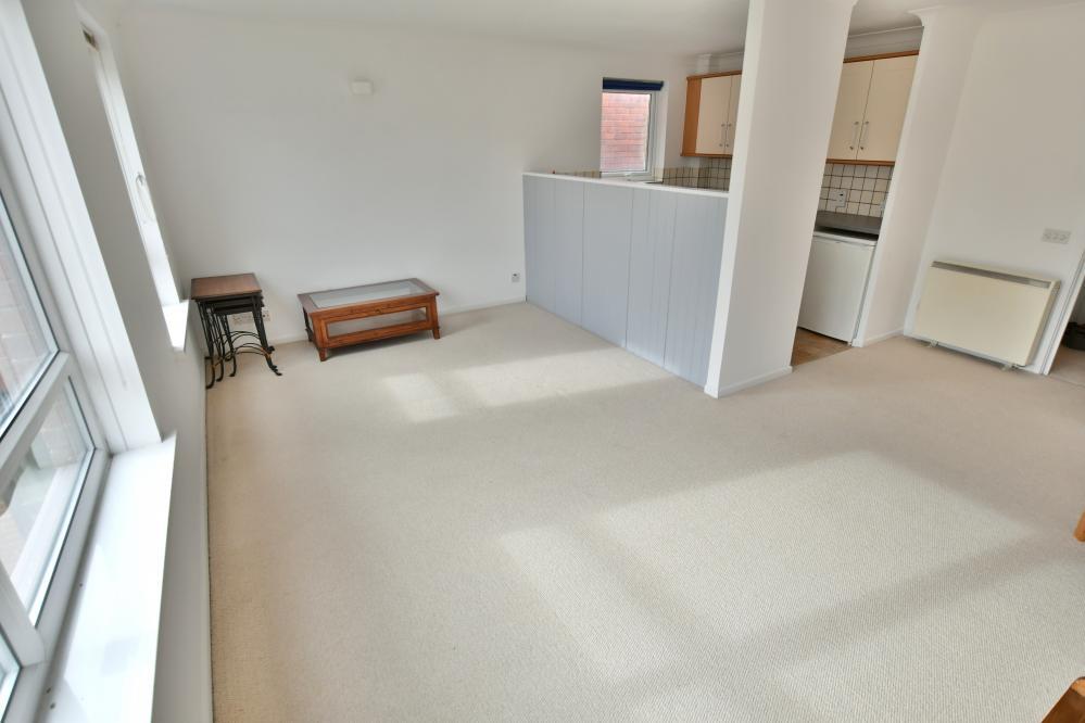 Apartment in Bournemouth - View 4