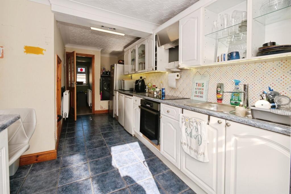 House in Newport, Ebbw Vale South - View 4