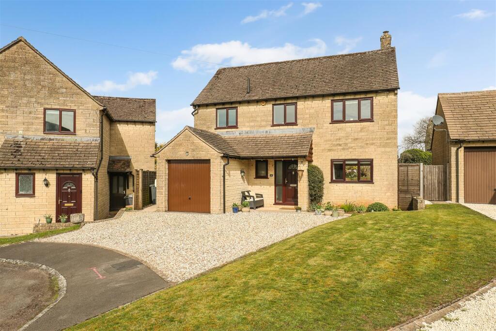Main image of property: Munday Close, Bussage, Stroud