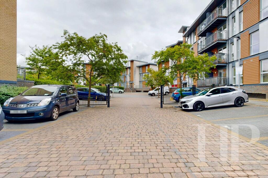 Property photo 8