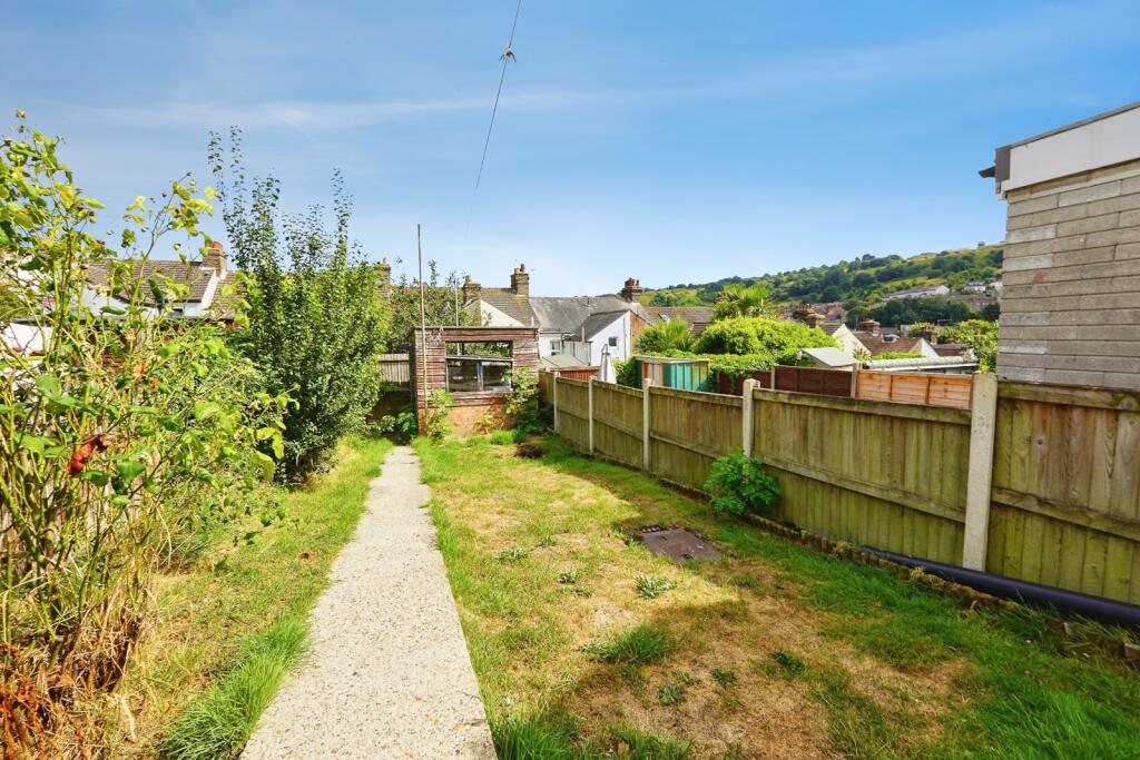 House in Dover, Elms Vale - View 2