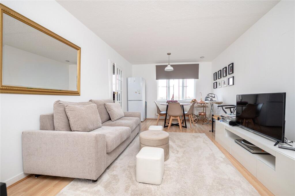 Main image of property: Jasmine Court, 102 Alexandra Road, London, SW19