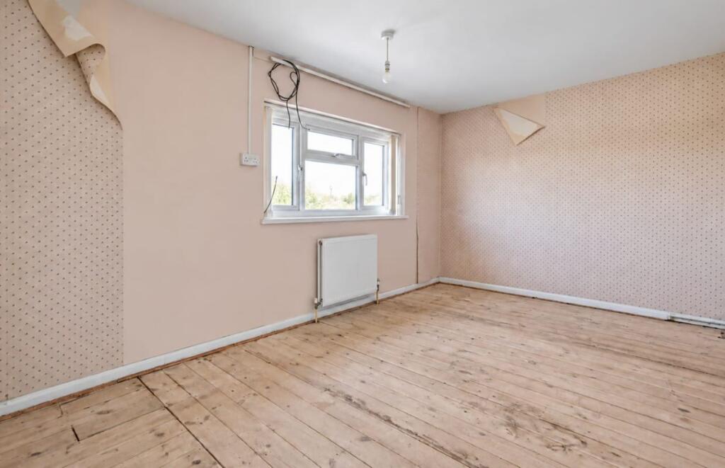 House in Gillingham, Lodbourne - View 5