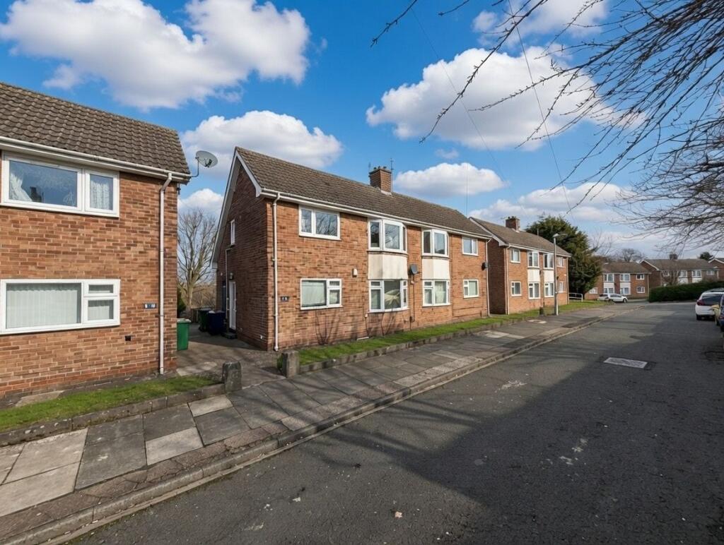1-bed flat on Glebe Rise, Whickham, Newcastle upon Tyne, £75,000