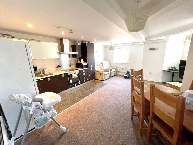 Apartment in Wrexham City Centre, Offa - View 2