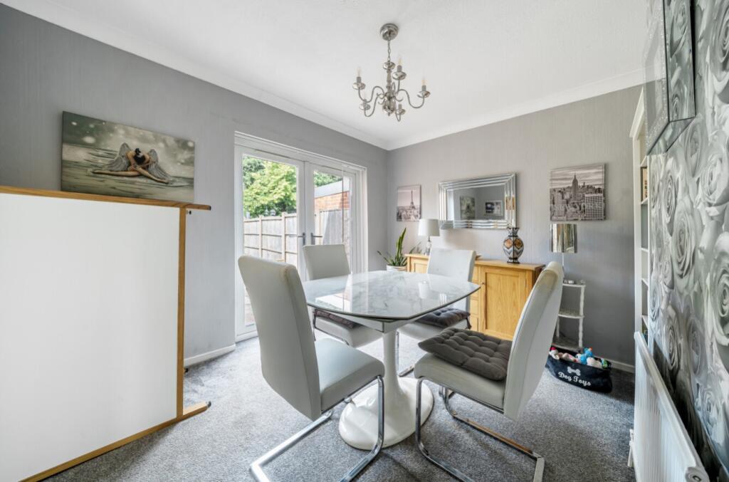 House in Gedling, Bestwood Village - View 3