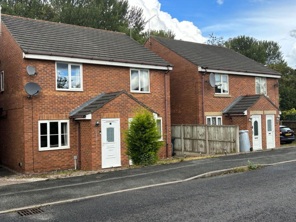 2-bed semi-detached on Brookdale Park, Crewe, £145,000
