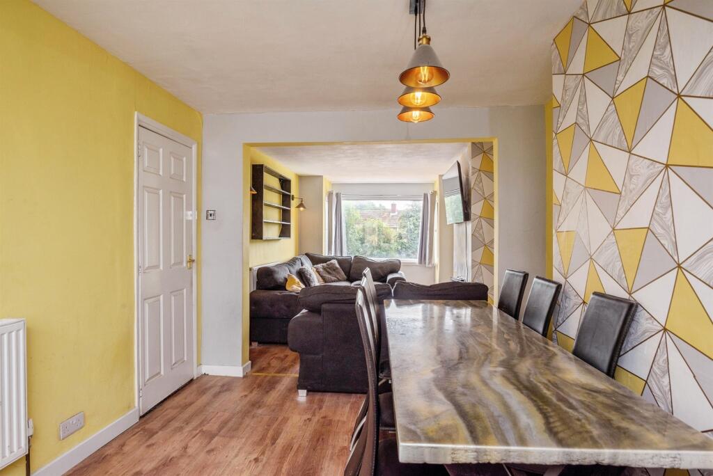 House in Worcester - View 4