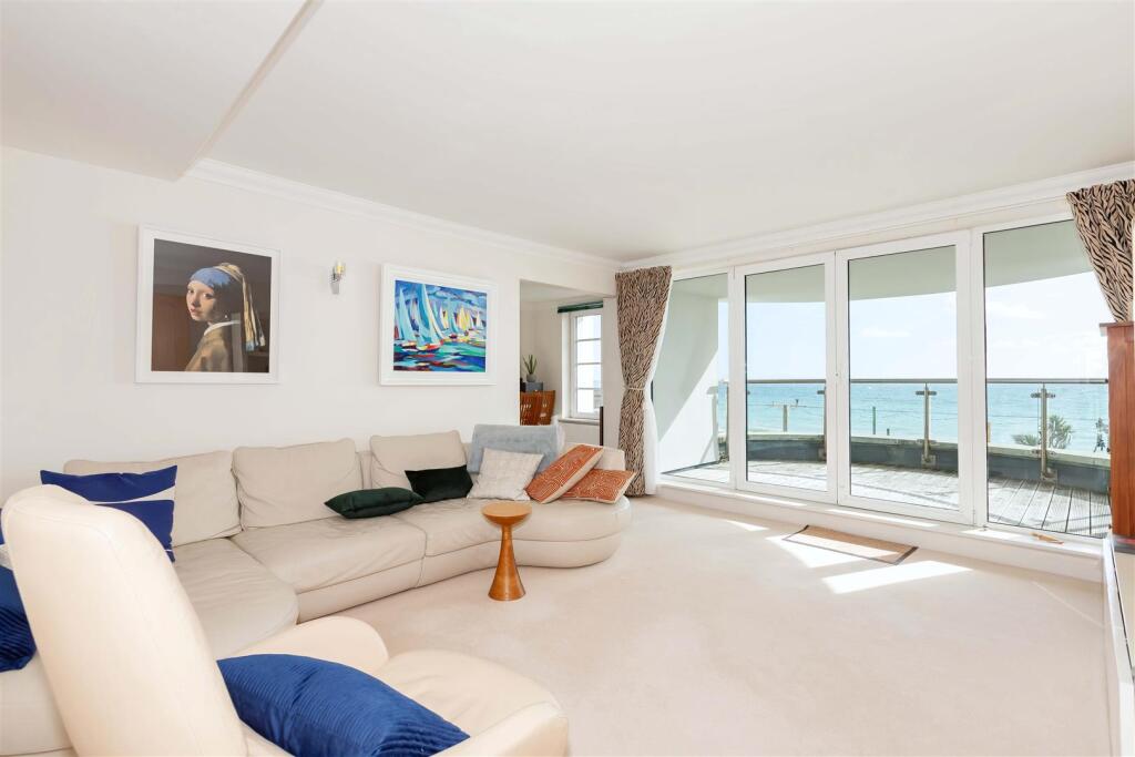 Apartment in Brighton - View 2