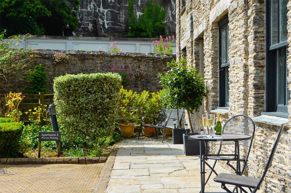 Main image of property: Warfleet Creek Road, Dartmouth