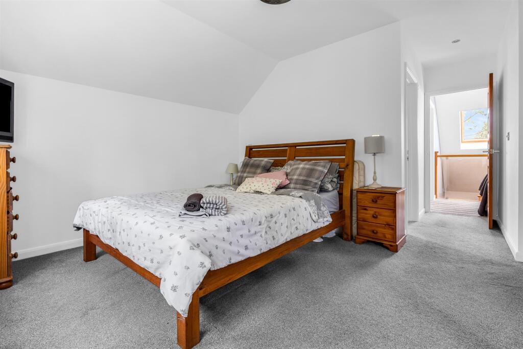 Additional image 20 of Mardley Avenue, Welwyn