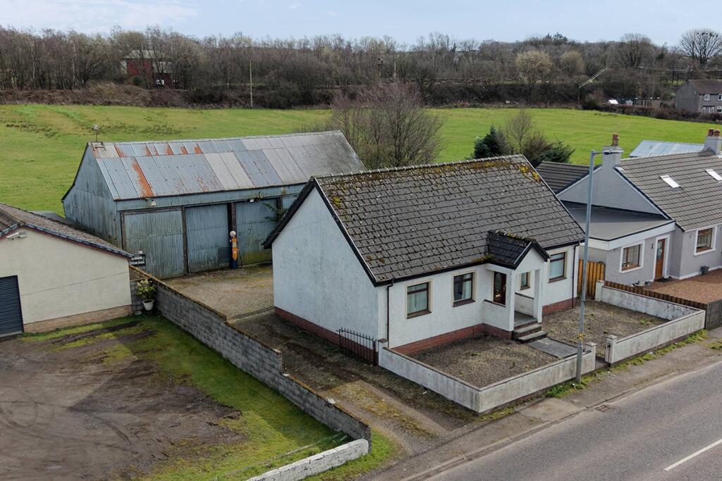 Main image of property: 42 Lochlibo Road, Kilmarnock, Lugton, KA3 4DZ