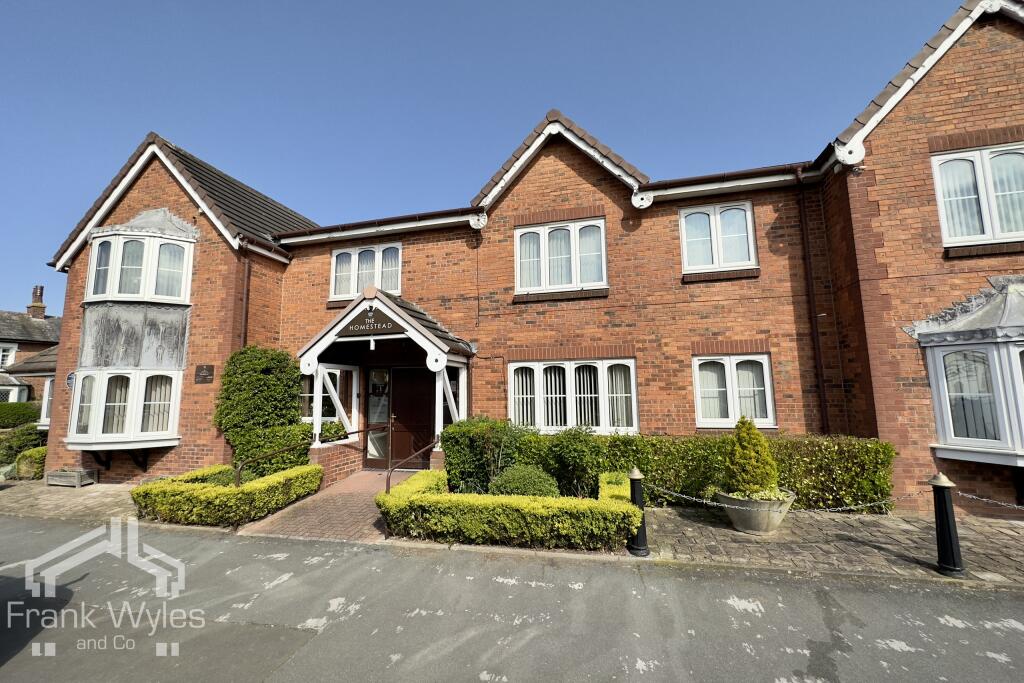 1-bed flat on Henry Street, Lytham , Lancashire, £125,000