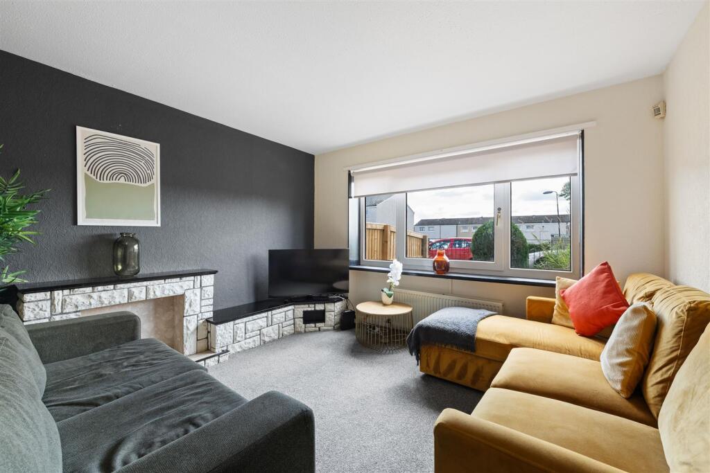 House in Livingston, Howden - View 5