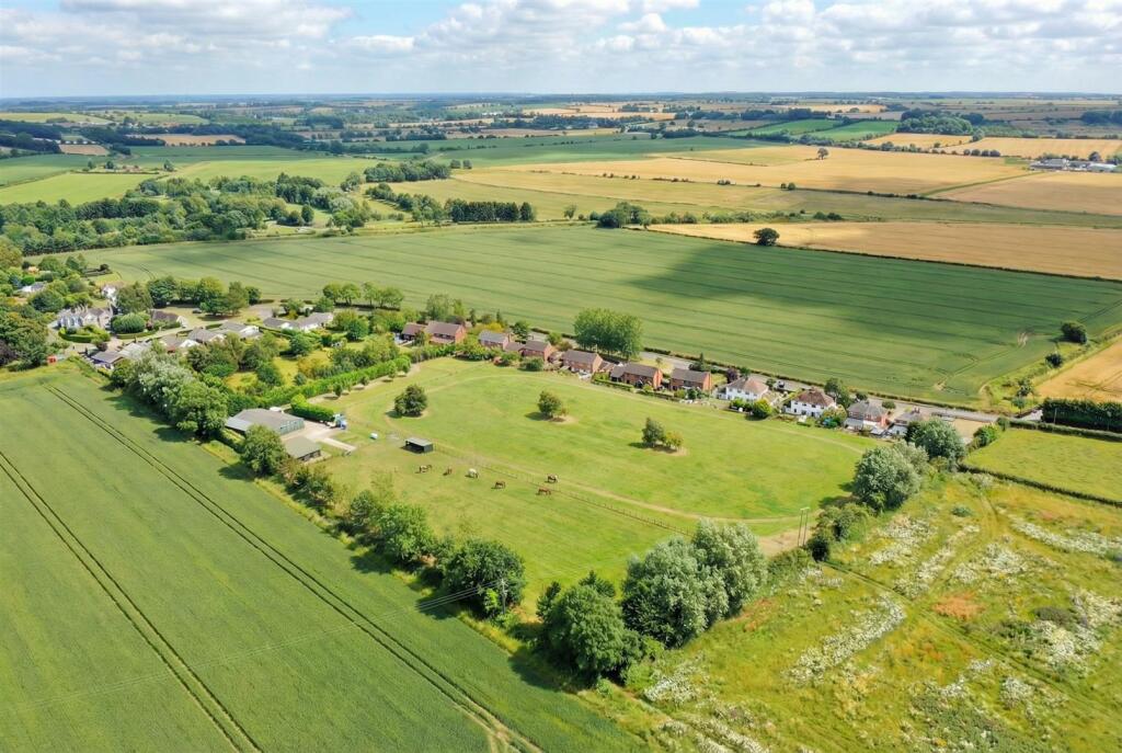 The Grange, Carlton Scroop - View 2