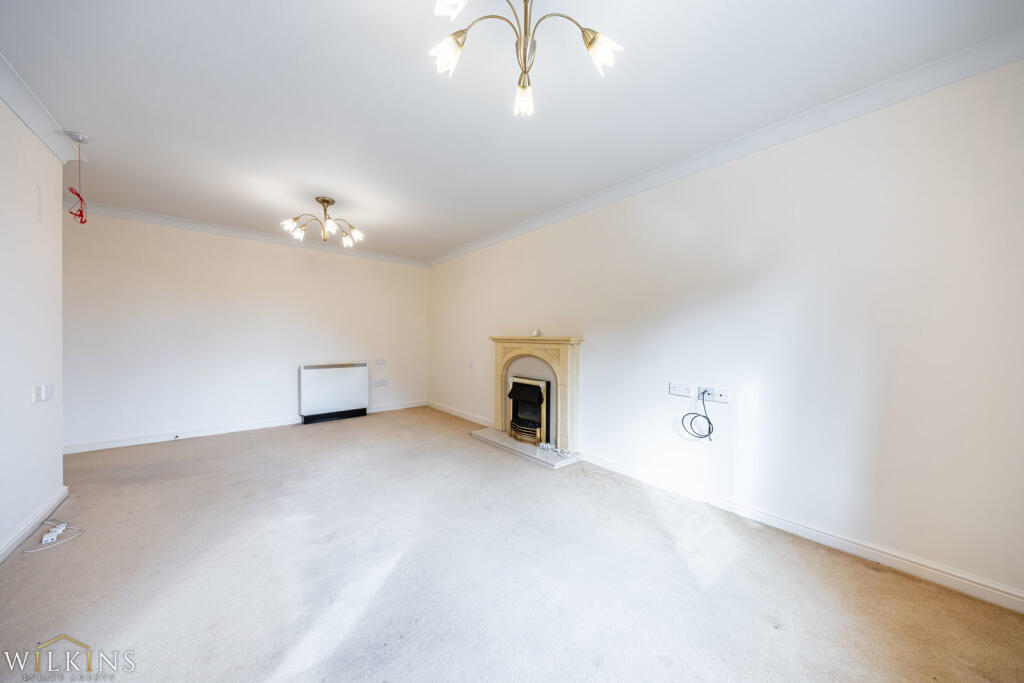 Apartment in Sutton Coldfield - View 5