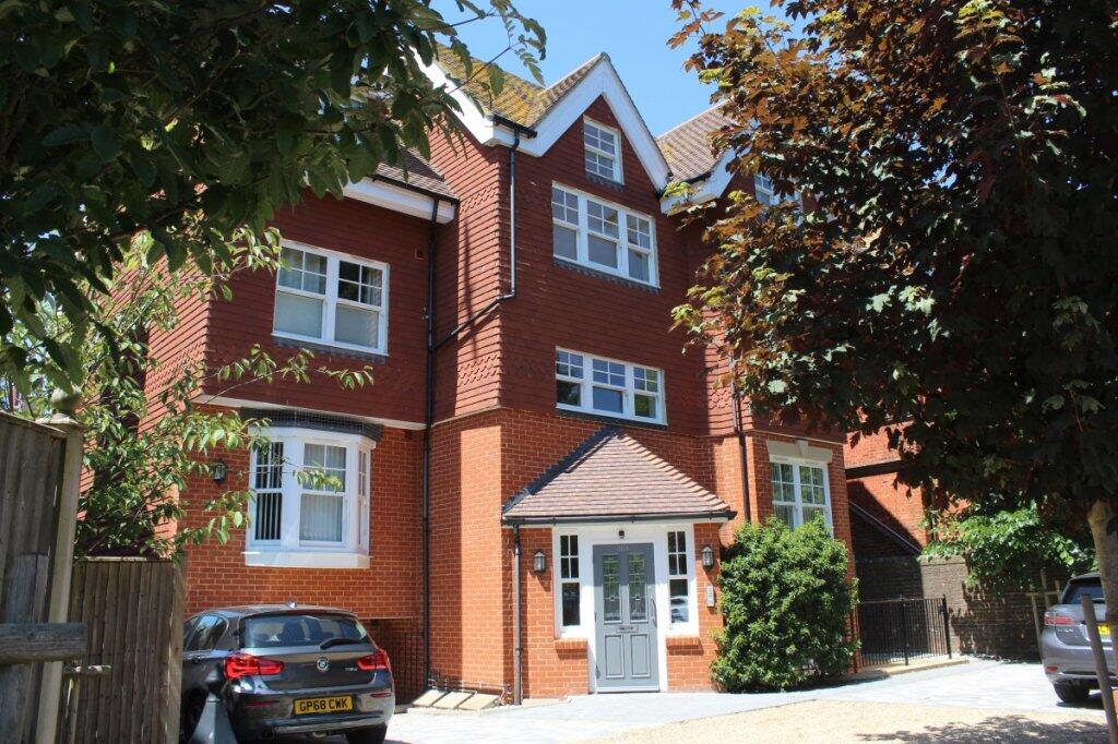 Main image of property: Milnthorpe Court, Meads