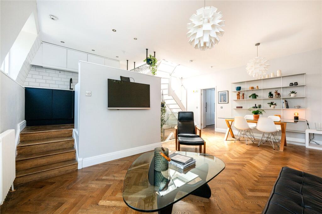 Main image of property: Leamington Road Villas, London, W11