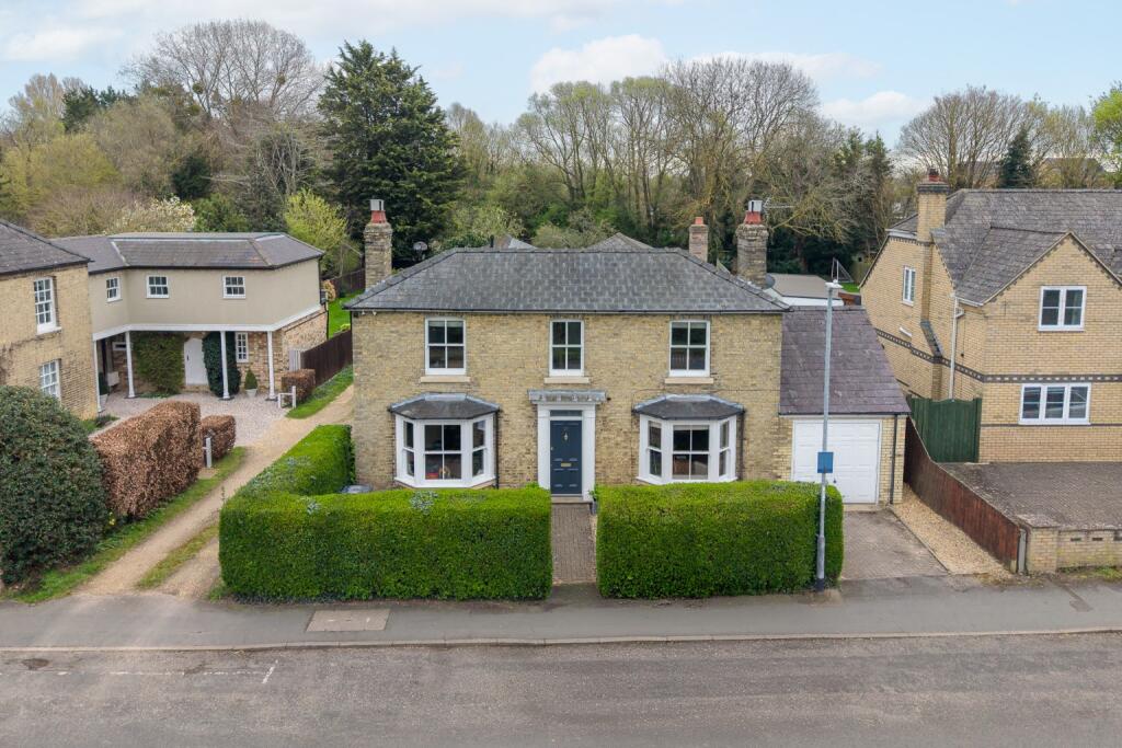 Main image of property: Granville House, 27 London Road, St. Ives, Cambridgeshire, PE27 5ES